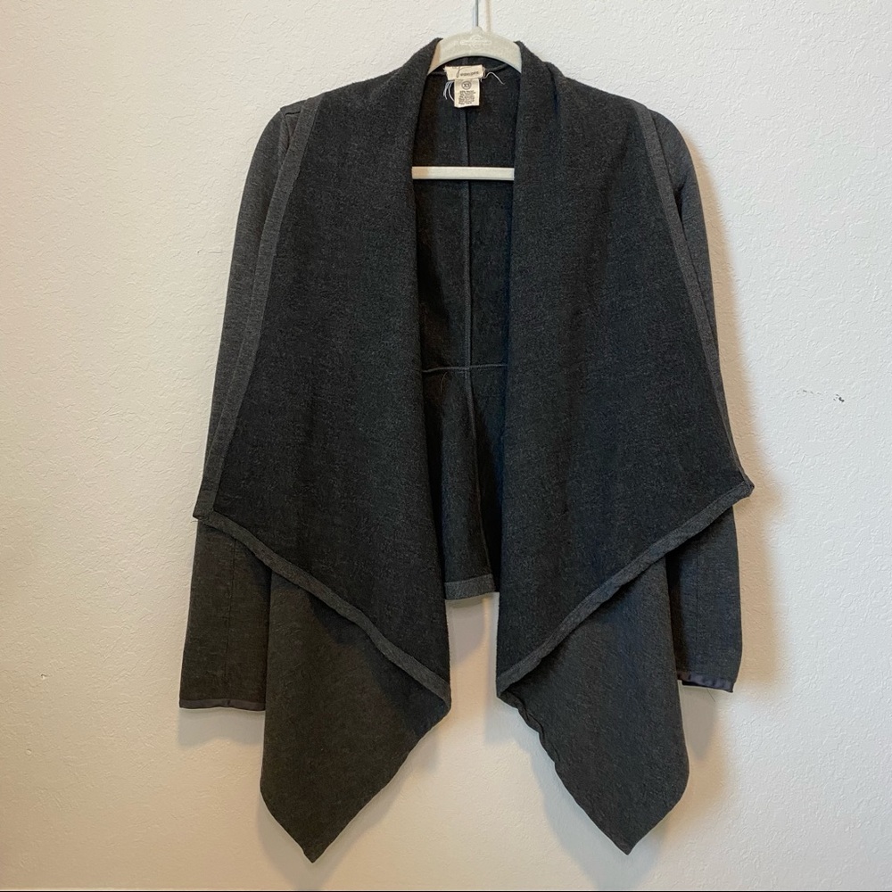 Andrea jovine gray cardigan